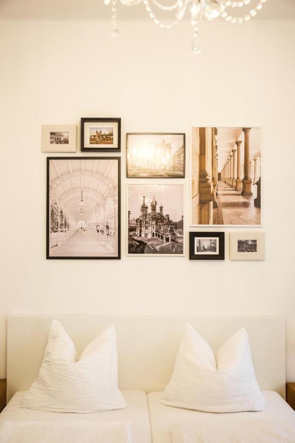 Apartma Zeyer 1887 كارلوفي فاري المظهر الخارجي الصورة