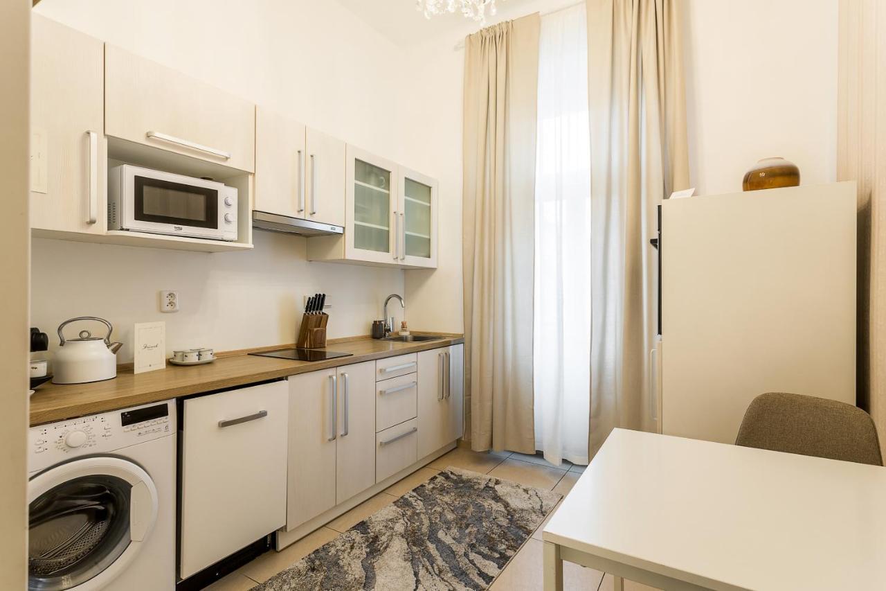 Apartma Zeyer 1887 كارلوفي فاري المظهر الخارجي الصورة