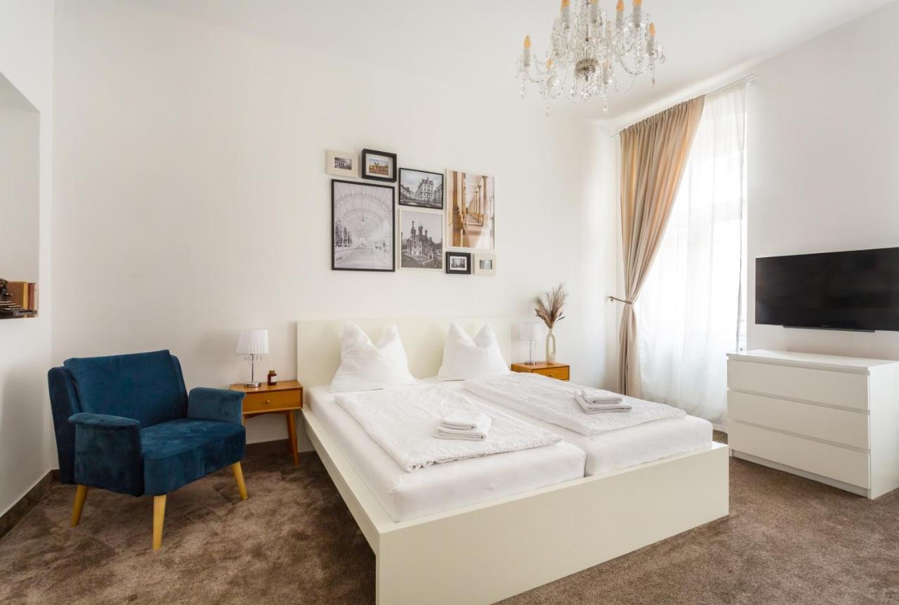 Apartma Zeyer 1887 كارلوفي فاري المظهر الخارجي الصورة
