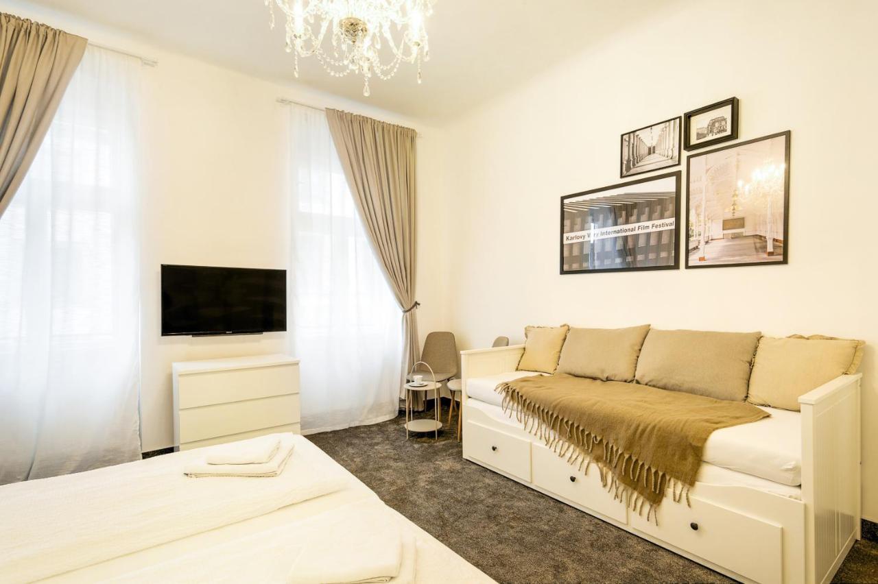 Apartma Zeyer 1887 كارلوفي فاري المظهر الخارجي الصورة